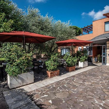 Hotel Petra Ρώμη Εξωτερικό φωτογραφία