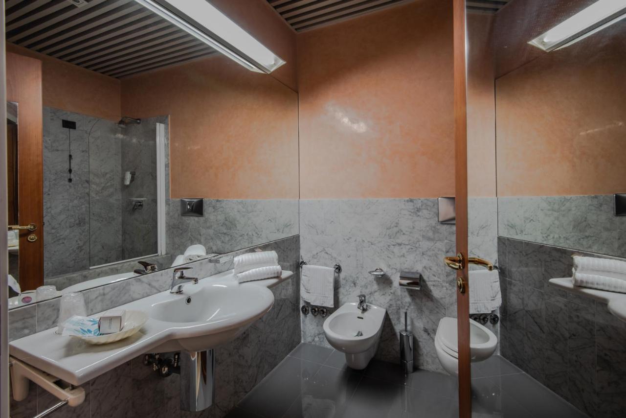 Hotel Petra Ρώμη Εξωτερικό φωτογραφία